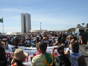 Assistentes sociais paranaenses participaram ativamente da mobilização